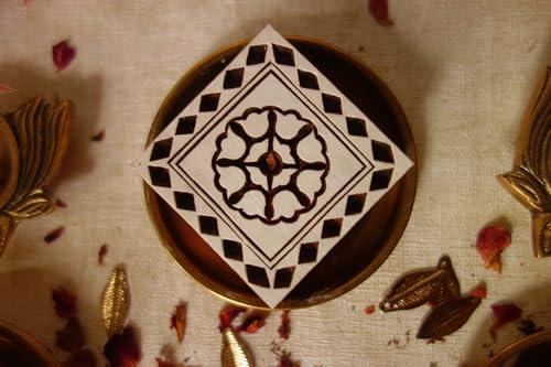 Tile pattern block printing stamp made of wood in square shape, intricate pattern fabric stamp from India for eco friendly sustainable gift - SHOP NO2CO2