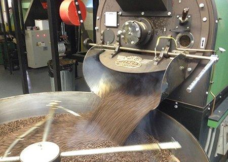 Tanzania Peaberry Whole Bean Coffee, Medium Roast, 1 LB Bag, Single Origin 100% Arabica, Roasted in Brooklyn - SHOP NO2CO2