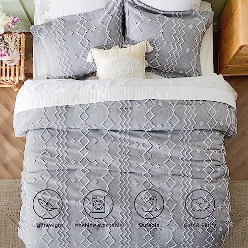 Bedsure Boho Tufted Comforter Set King - Dark Grey Cationic Dyeing Bedding Comforter Set, 3 Pieces Farmhouse Shabby Chic Embroidery Bed Set, Geometric Pattern Comforter for All Seasons - SHOP NO2CO2