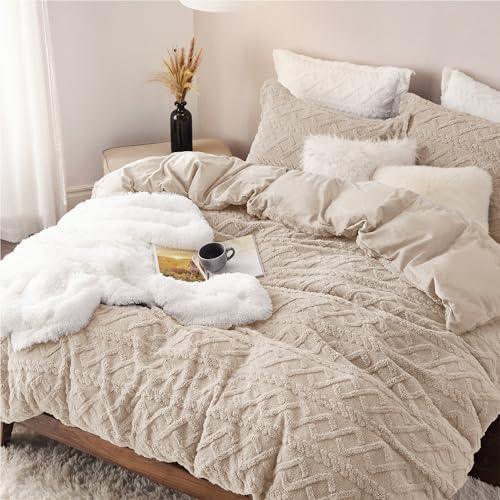 Bedsure Fluffy Comforter Cover Set - Faux Fur Duvet Cover Queen Size, Deep Beige Plush Quilt Cover, 3 Pieces,1 Duvet Cover (90"x90") with Zipper Closure & 2 Pillow Shams, Comforter Not Included - SHOP NO2CO2