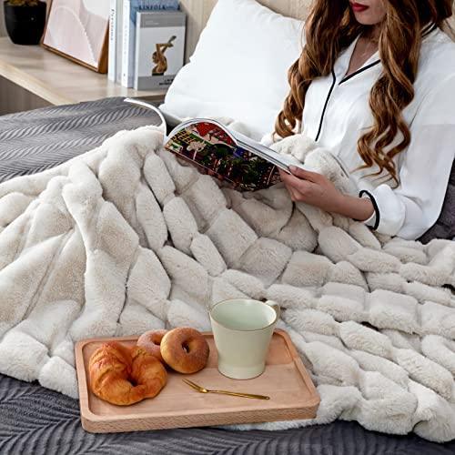 Cozy Bliss Faux Fur Throw Blanket for Couch, Cozy Warm Plush Striped Blanket for Sofa Bedroom Living Room, 50 * 60 Inches Beige - SHOP NO2CO2