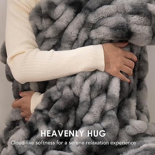 EVERGRACE Soft Faux Fur Throw Blanket Luxurious Ruched Blanket for Couch Bed Living Room Sofa Fuzzy Warm Throw Blanket with Reversible Mink Velvet for Christmas Holiday, Gray, 50"x60" - SHOP NO2CO2